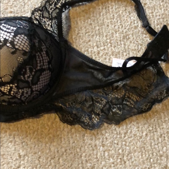 Bra - Picture 3 of 3